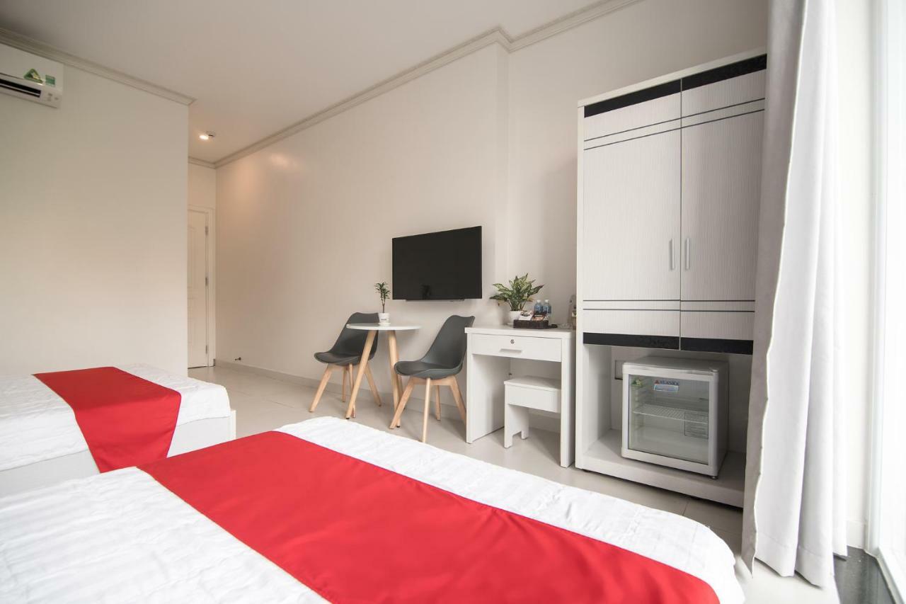 Bin Bin Hotel 4 - Near Sunrise City D7 مدينة هوشي منه المظهر الخارجي الصورة